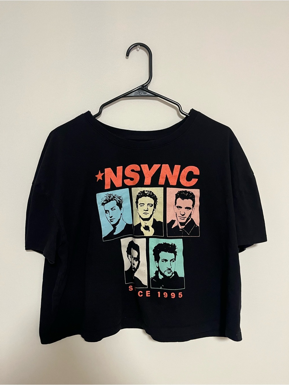 Cropped Black Graphic Tee - Vintage *NSYNC Design